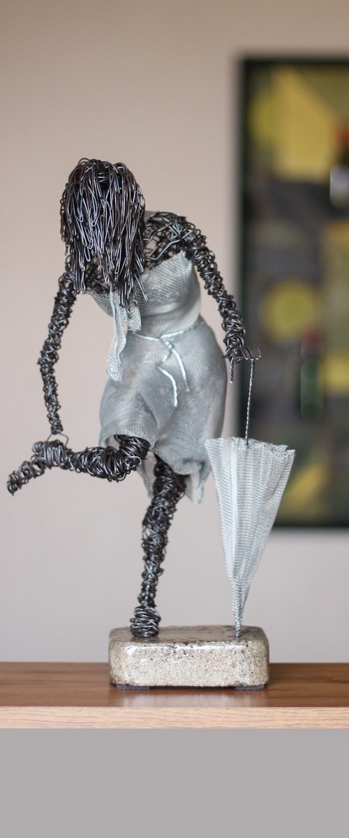 Balancing Pause by Karen Axikyan