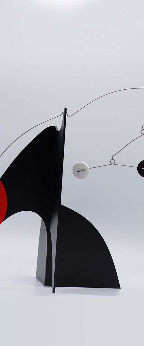 The Moderne Art Stabile Mobile by Debra Ann