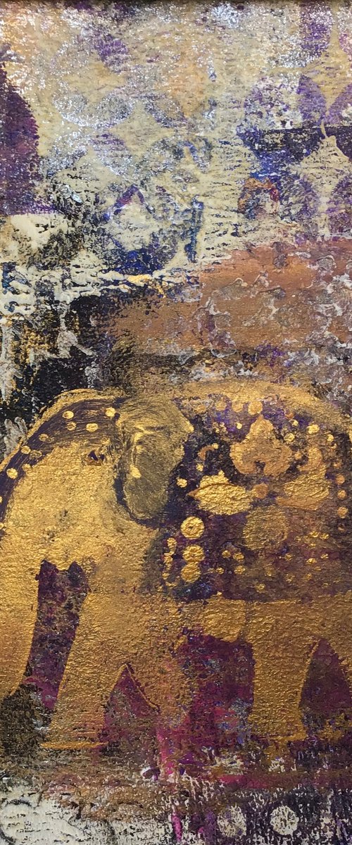 Goldie At The Circus by Maxine Anne  Martin