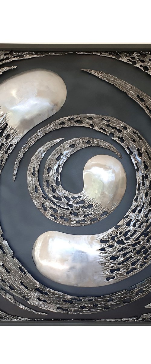 "Twirl II" by Vania Dimitrova & Svetoslav